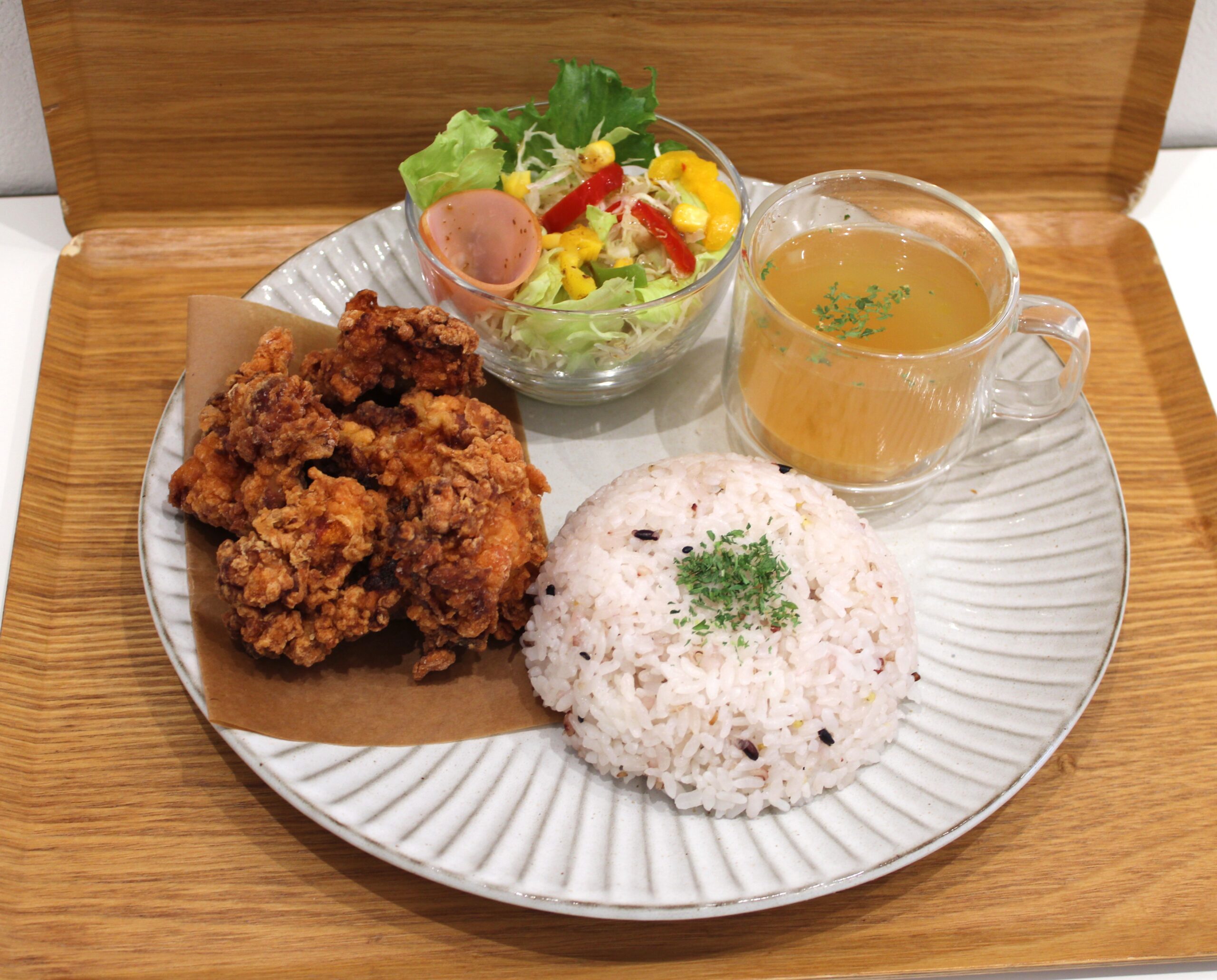 Minaカフェにランチプレートが登場します🍴